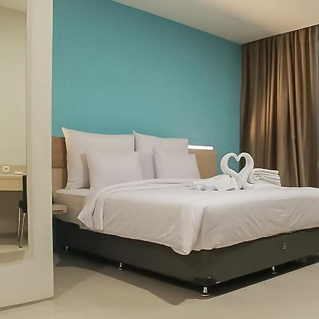 Hotel Mutiara Mitra Reddoorz 파당시뎀푸안 외부 사진